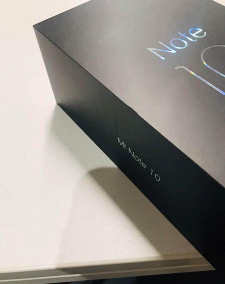 Смартфон Xiaomi Mi Note 10 все же существует?